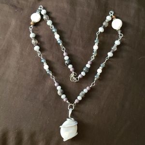 White and gray necklace